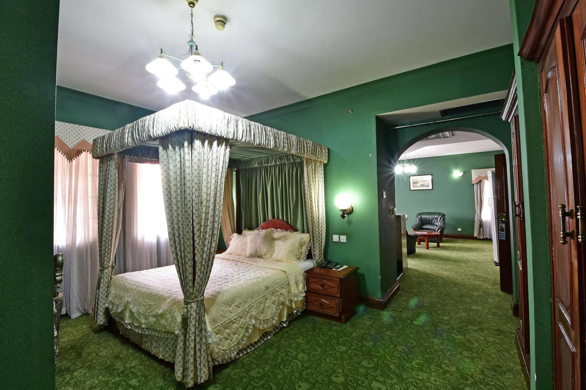 Grand Imperial Hotel Kampala Exterior foto